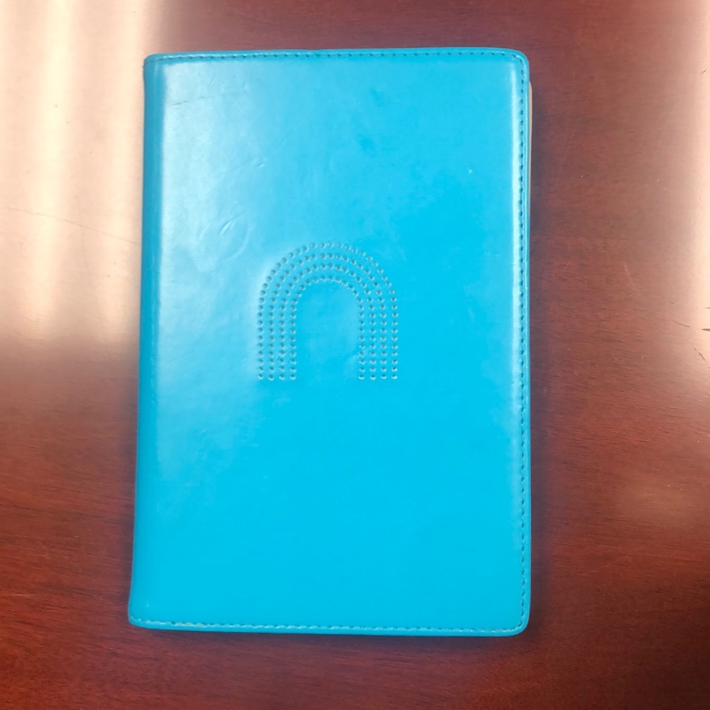 Nook Color - Picture 2 of 4